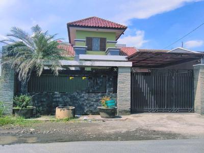 Rumah bagus dekat ke Superido Gumpang Kartasura Sukoharjo