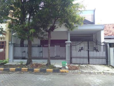 Rumah disewakan Dukuh Kupang Timur Surabaya