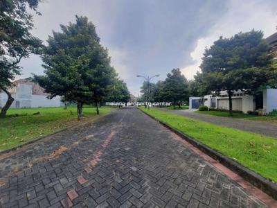 Tanah Luas 300 m² Poros Boulevard Villa Golf Araya