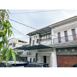 Dijual Rumah 2 Lantai 4 Kamar Dekat Uncle Loe Merbau Ilir - Palembang