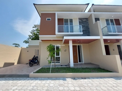 Dijual Rumah Baru Mewah Premium 2 Lantai Di Madurejo Prambanan Sleman
