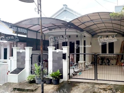 Dijual Rumah Dibawah 1M dengan 3 Kamar Tidur di Daerah Dieng - Malang