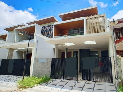 Dijual Rumah Minimalis 2 Lantai dengan 5KT 5KM di Daerah Puncak Dieng - Malang
