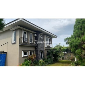 Dijual Rumah Villa Harga Miring Tanah Super Luas, Free Furnish di Malang - Batu