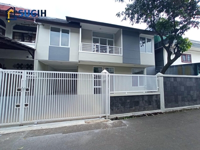 Jual Rumah Baru Turangga Martanegara Kinanti LT180 LB200 Harga Nego – Bandung Kota