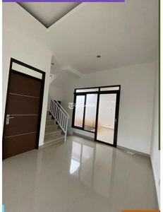 Dijual Rumah 2 Lantai LT106 LB80 3KT 2KM Siap Huni - Bandung Jawa Barat