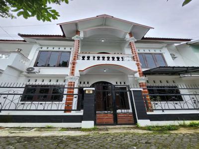 Rumah besar dan murah di perumahan Nogotirto gamping Sleman Yogya