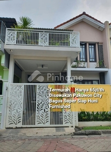 Disewakan Rumah Termurah Bagus Hanya 65jt/thn di Pakuwon City Rp65 Juta/tahun | Pinhome