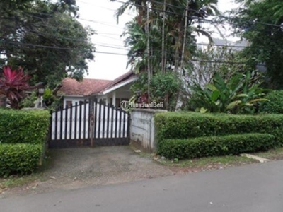 Jual Rumah Bekas Luas 600/942 Asri Luas Lokasi Strategis di Gaharu VI, Cipete - Jakarta Barat