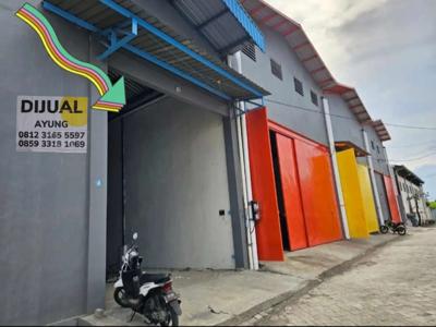 Gudang Kontruksi Rangka besi dkt jln kedung cowek diKedinding Surabaya