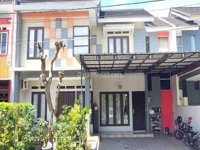 Rumah 2 Lantai Bagus Dan Nyaman di Mustikajaya, Bekasi