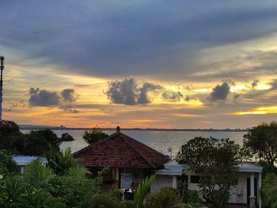 Beachfront A Complex Villa Beautiful Sunset View Nusa Dua Bali