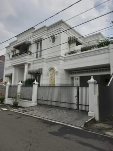 Di jual rumah siap huni