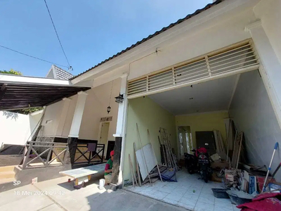 dijual rumah di sleman jalan kaliurang km 13 dekat kampus uii