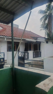 Dikontrakkan sebagian rumah, 2 kamar di Pondok Gede/Pondok Melati