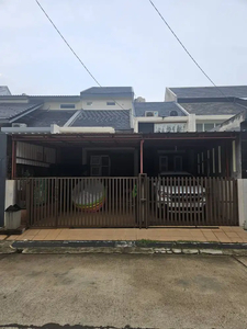 Disewakan Rumah 2 Lantai Full Furnished