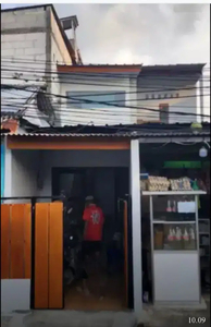 Rumah 2 lantai Pinggir Jalan Perkampungan Jati bening baru