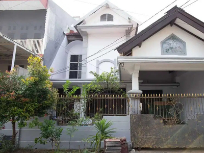 Rumah bagus terawat siap huni puri indah sidoarjo