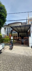 Rumah Batununggal 2 Lantai Komplek yang strategis tengah kota Bandung
