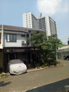 Rumah Cantik 2 Lt TERMURAH dlm Cluster Ragunan, Jakarta Selatan
