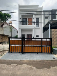 Rumah Dijual Bagus Sudah Rapi Villa Melati Mas Serpong Tangerang