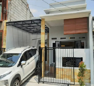 Rumah kece full granit dengan ornamen bata klasik