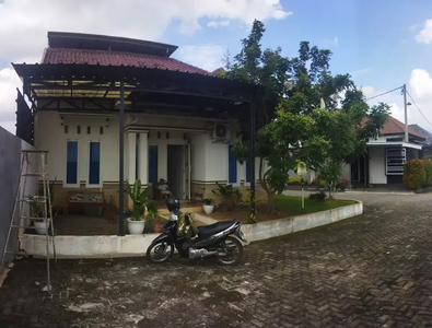 Rumah Pribadi Dalam Komplek Cluster Sukarame