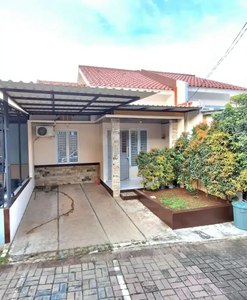 Rumah siap huni dalam cluster di Jl Suka Asih, Serua Indah