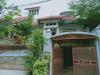 Rumah Siap Huni di Pondok Hijau Gegerkalong Bandung
