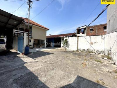 Dijual Rumah Gudang SHM Pusat Kota di Jl Petemon Surabaya