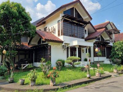 Rumah terawat dan siap huni di Kopo Permai, Bandung