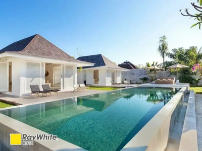 Brand New Villa With Rice Field View In Cemagi Close to Canggu
