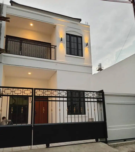 di jual lux rumah baru dalam komplek di kopo permai