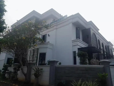 Di jual rumah mewah siap huni di citra gran cibubur