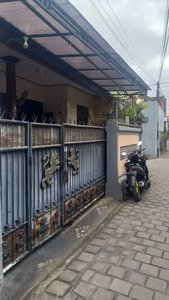 Di jual rumah strategis jalan Tukad Pancoran , DPS, Bali