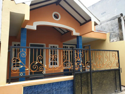 Dijual Cepat Rumah 2 Lantai di Surabay Barat Hanya 650jt