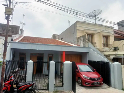 Dijual Cepat Rumah Siap Huni di Jalan Kebon Baru, Jakarta Selatan