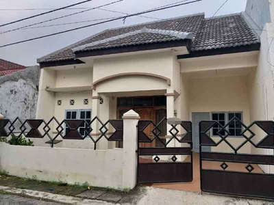 Dijual Cepat Rumah Siap Huni Lokasi Strategis Puri Lidah Kulon