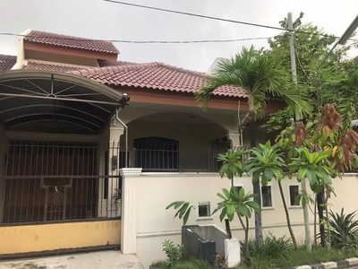 Dijual dan Disewa Rumah Bagus Terawat Manyar Jaya Praja Siap Huni