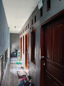 Dijual Kost 8 Pintu Mampang Jakarta 900 Juta Aja: Bu Cepat