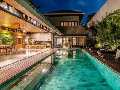 Dijual Luxury Villa Modern Vintage di Pantai Nelayan Canggu