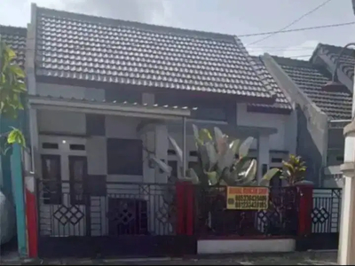 Dijual Rumah Asri di daerah Bumiayu Kota Malang Perum AE Margasip