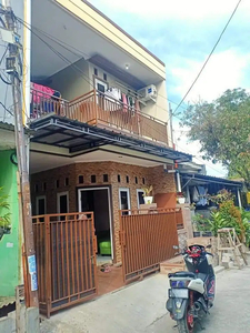 Dijual Rumah Bagus 2 Lantai di Pejuang Pratama Bekasi Barat Bekasi