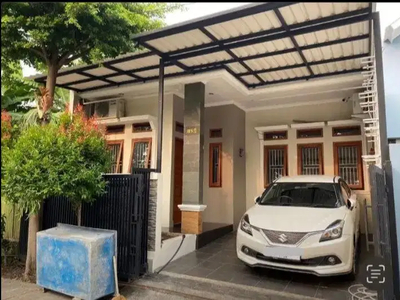 Dijual Rumah Bagus Dalam Komplek Bahagia Permai