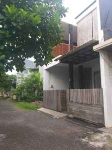 Dijual Rumah Bagus Siap Huni Strategis Gunungsari Indah Surabaya