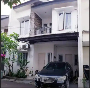 Dijual rumah masih bagus dekat ke MRT di CIrendeu Tangsel