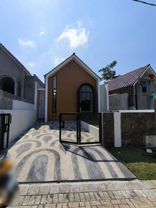 Dijual Rumah Minimalis Desain Modern di Greenland Tidar, Sukun Malang