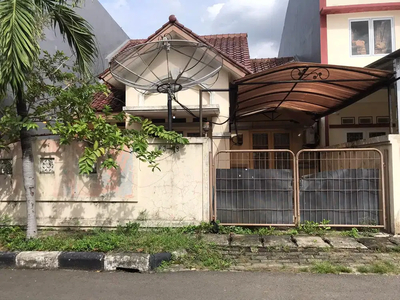 Dijual rumah murah 1,5lantai di Metland Menteng Jakarta Timur siaphuni