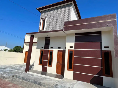 dijual rumah pesan bangun hadap timur tipe 42/82