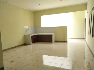 Dijual Rumah Siap Huni di Cluster Aralia Harapan Indah